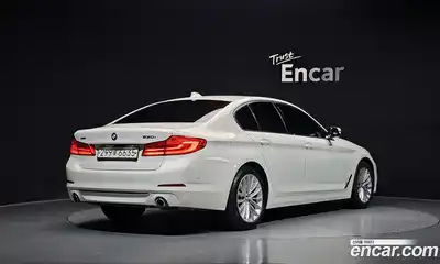 BMW 5-Series 2019 2.0 Автомат в Москве № 622120, миниатюра 2