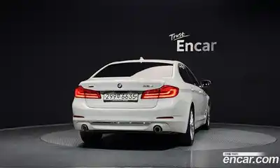 BMW 5-Series 2019 2.0 Автомат в Москве № 622120, миниатюра 4
