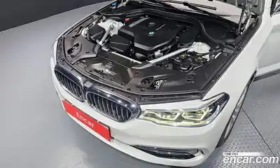 BMW 5-Series 2019 2.0 Автомат в Москве № 622120, миниатюра 6