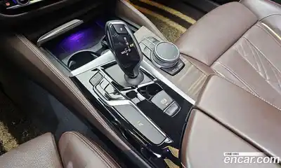 BMW 5-Series 2019 2.0 Автомат в Москве № 622120, миниатюра 9