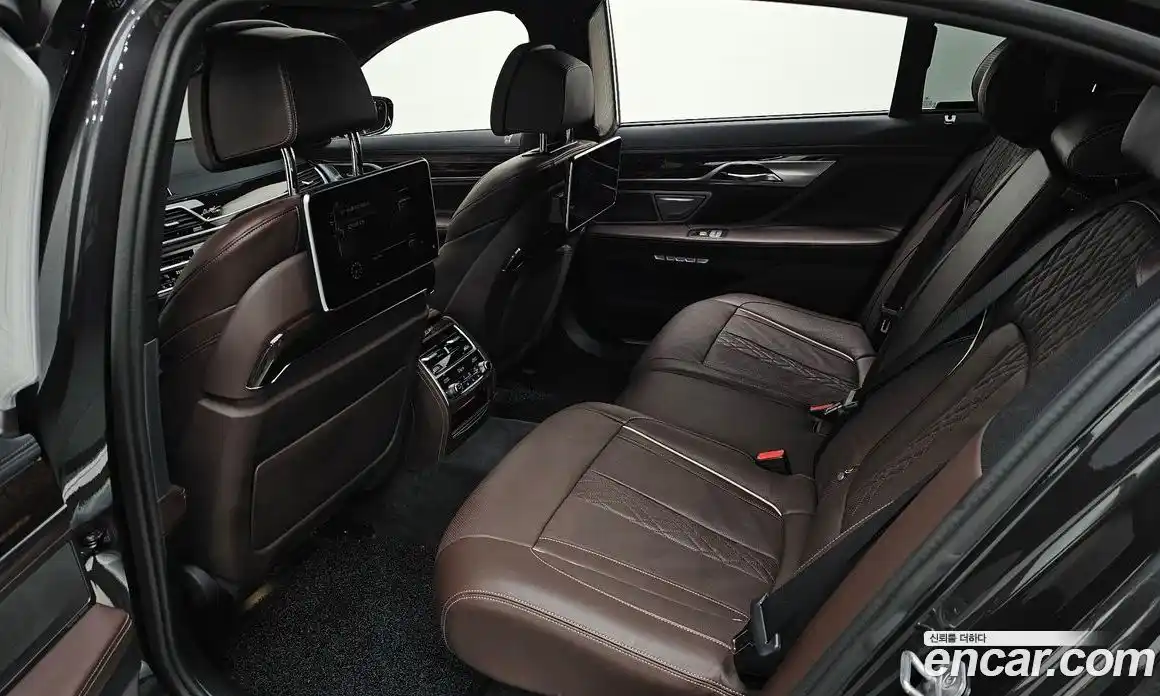 BMW 7-Series 2016 3.0 Автомат в Москве № 622139, фото 11