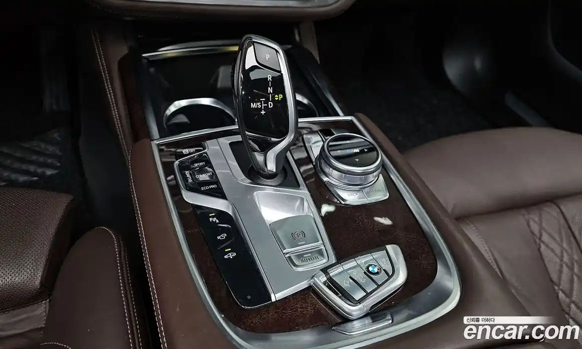 BMW 7-Series 2016 3.0 Автомат в Москве № 622139, фото 8