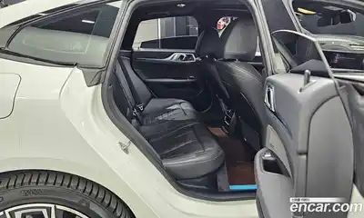 BMW i4 2023 0.2 Автомат в Москве № 622476, миниатюра 12