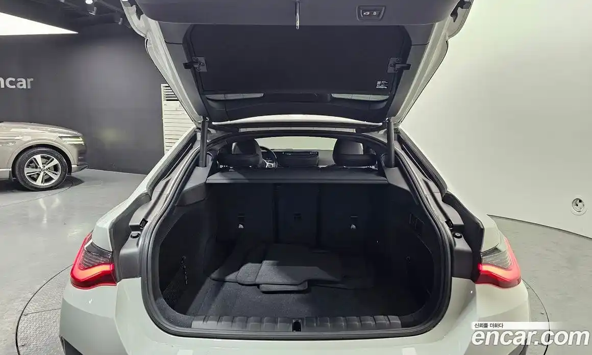 BMW i4 2023 0.2 Автомат в Москве № 622476, фото 20