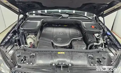 Mercedes-Benz GLE-Class 2025 3.0 Автомат в Москве № 622624, миниатюра 6