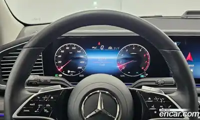 Mercedes-Benz GLE-Class 2025 3.0 Автомат в Москве № 622624, миниатюра 8