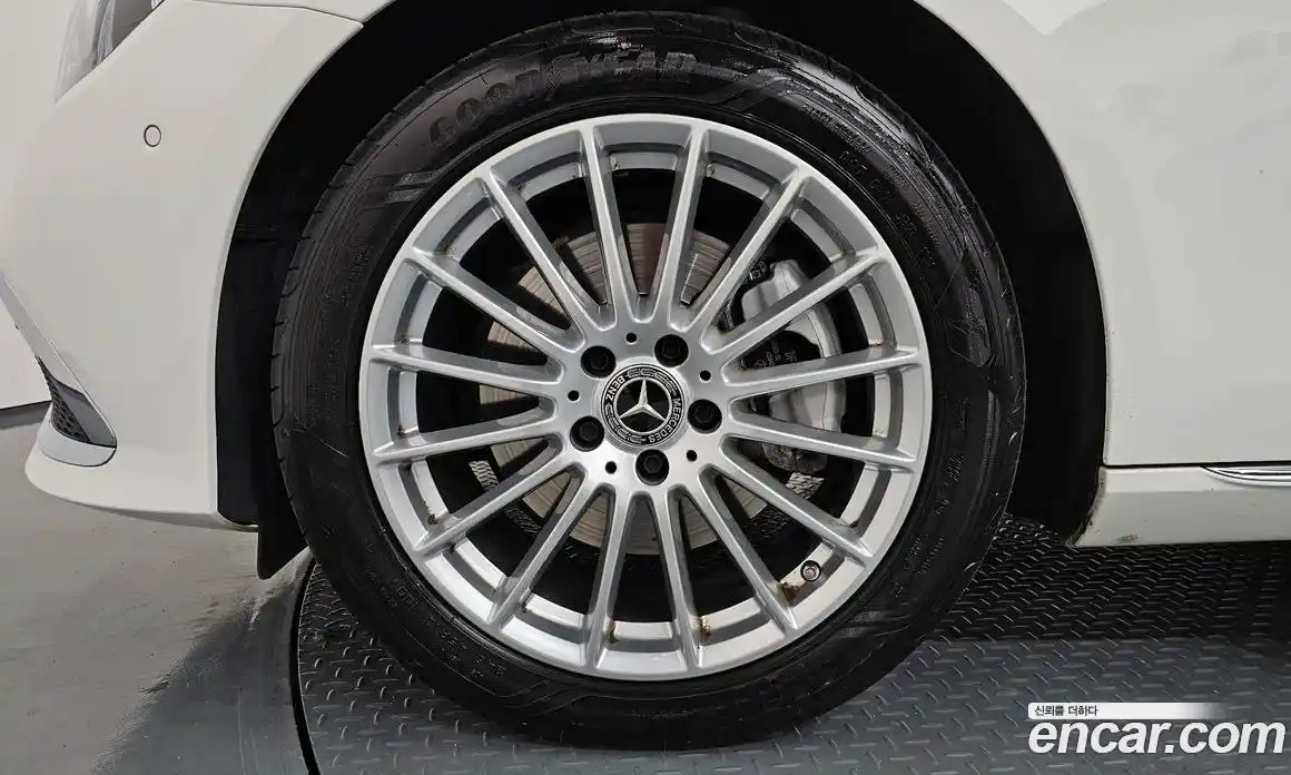 Mercedes-Benz E-Class 2021 2.0 Автомат в Москве № 623026, фото 5