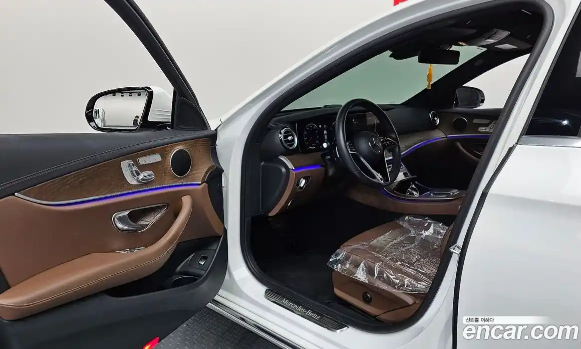 Mercedes-Benz E-Class 2021 2.0 Автомат в Москве № 623026, фото 10