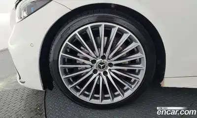 Mercedes-Benz C-Class 2023 2.0 Автомат в Москве № 623048, миниатюра 4