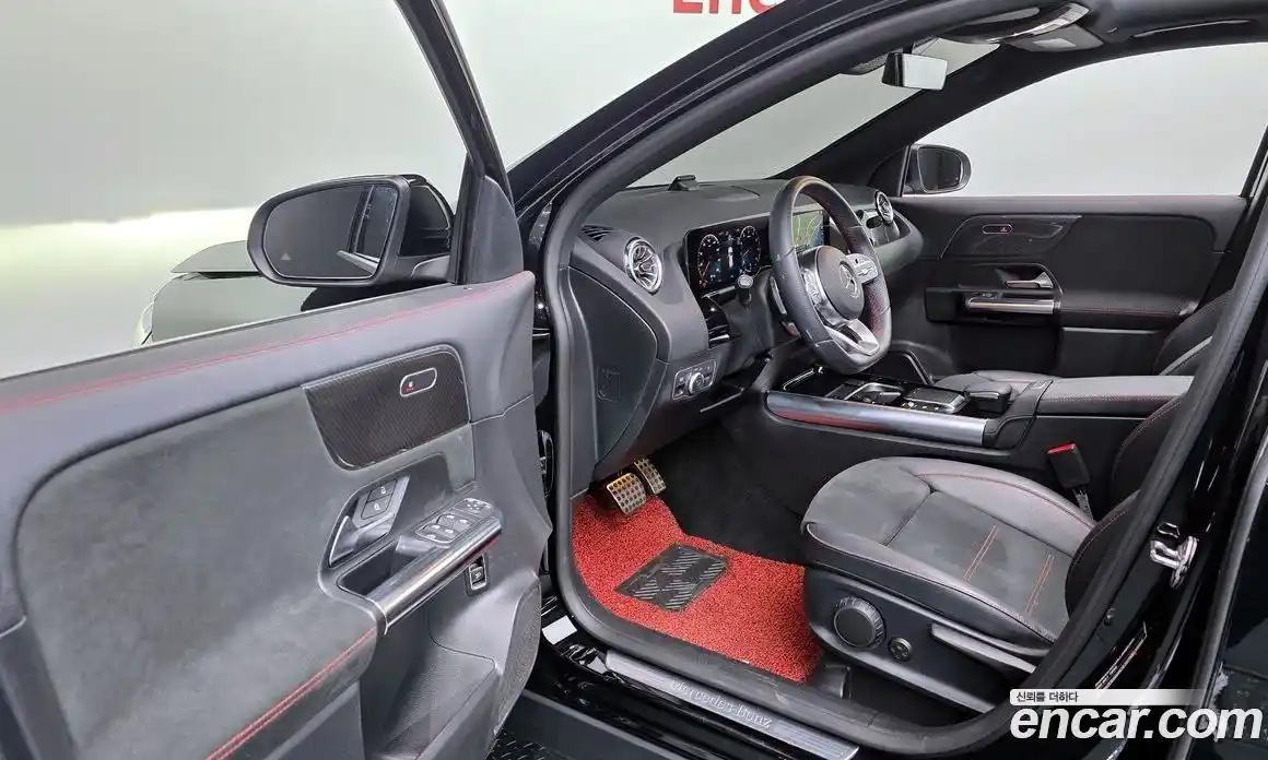 Mercedes-Benz GLA-Class 2022 2.0 Автомат в Москве № 623137, фото 11