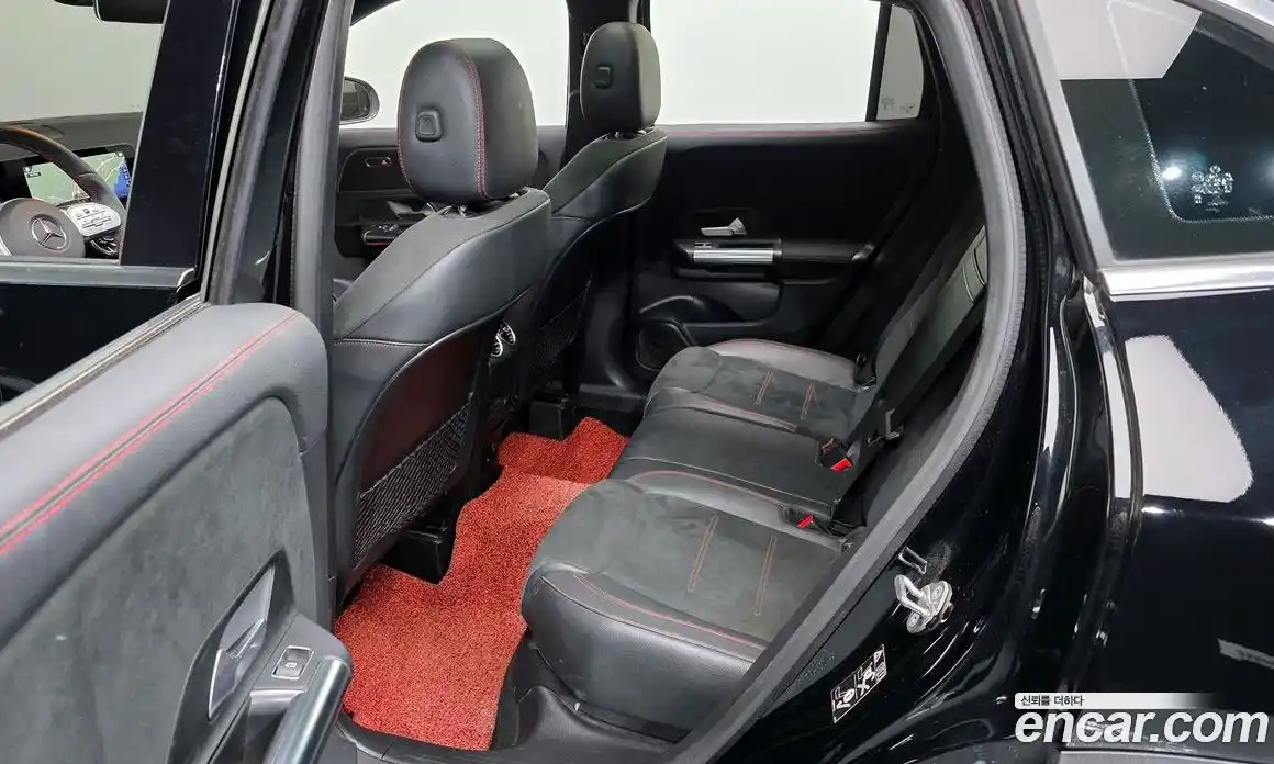 Mercedes-Benz GLA-Class 2022 2.0 Автомат в Москве № 623137, фото 12