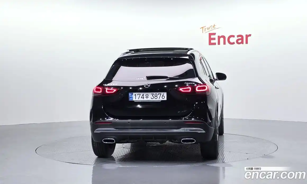 Mercedes-Benz GLA-Class 2022 2.0 Автомат в Москве № 623137, фото 4