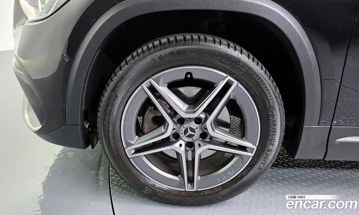 Mercedes-Benz GLA-Class 2022 2.0 Автомат в Москве № 623137, фото 5