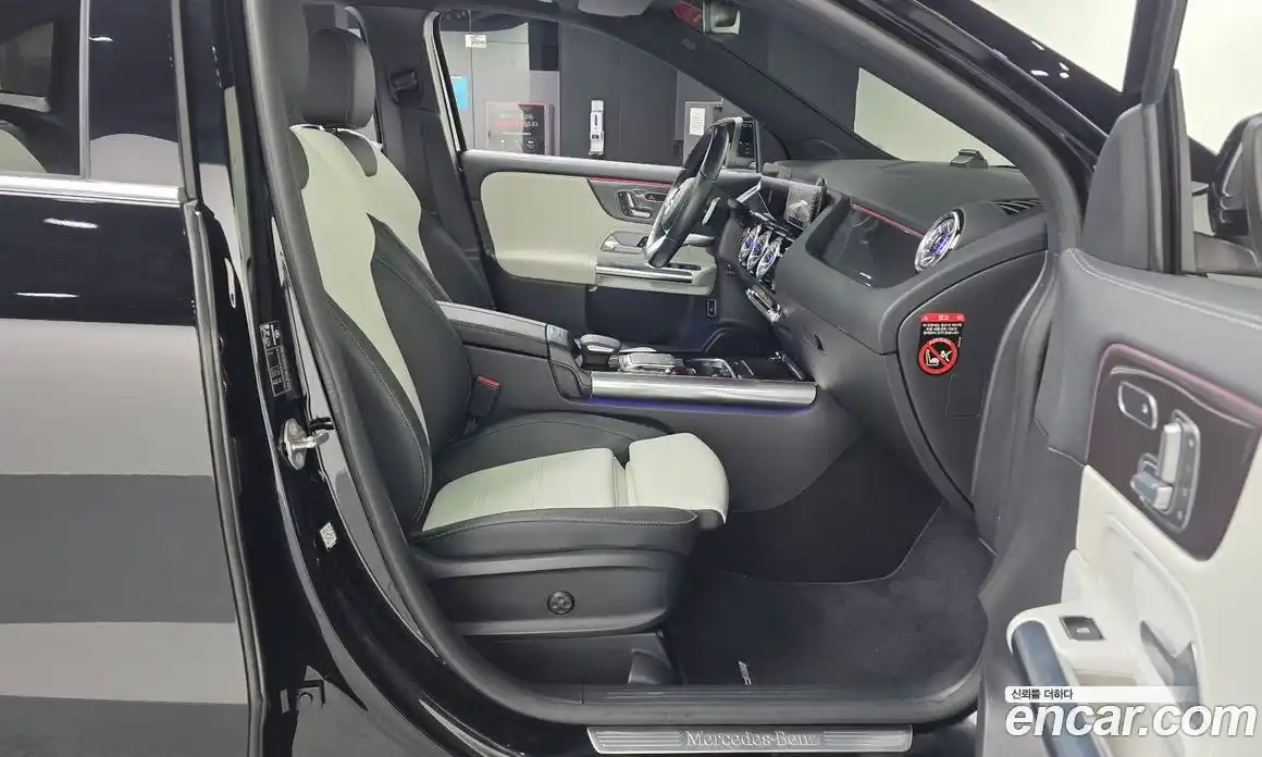 Mercedes-Benz GLA-Class 2021 2.0 Автомат в Москве № 623485, фото 11