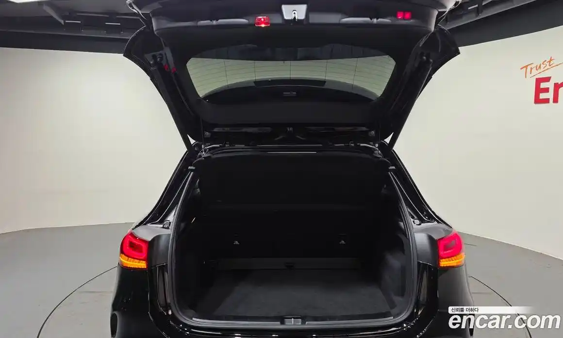 Mercedes-Benz GLA-Class 2021 2.0 Автомат в Москве № 623485, фото 20