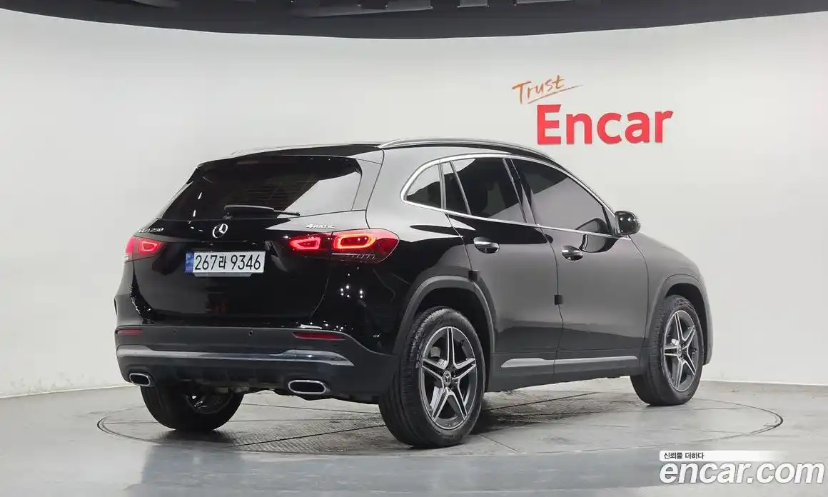 Mercedes-Benz GLA-Class 2021 2.0 Автомат в Москве № 623485, фото 2