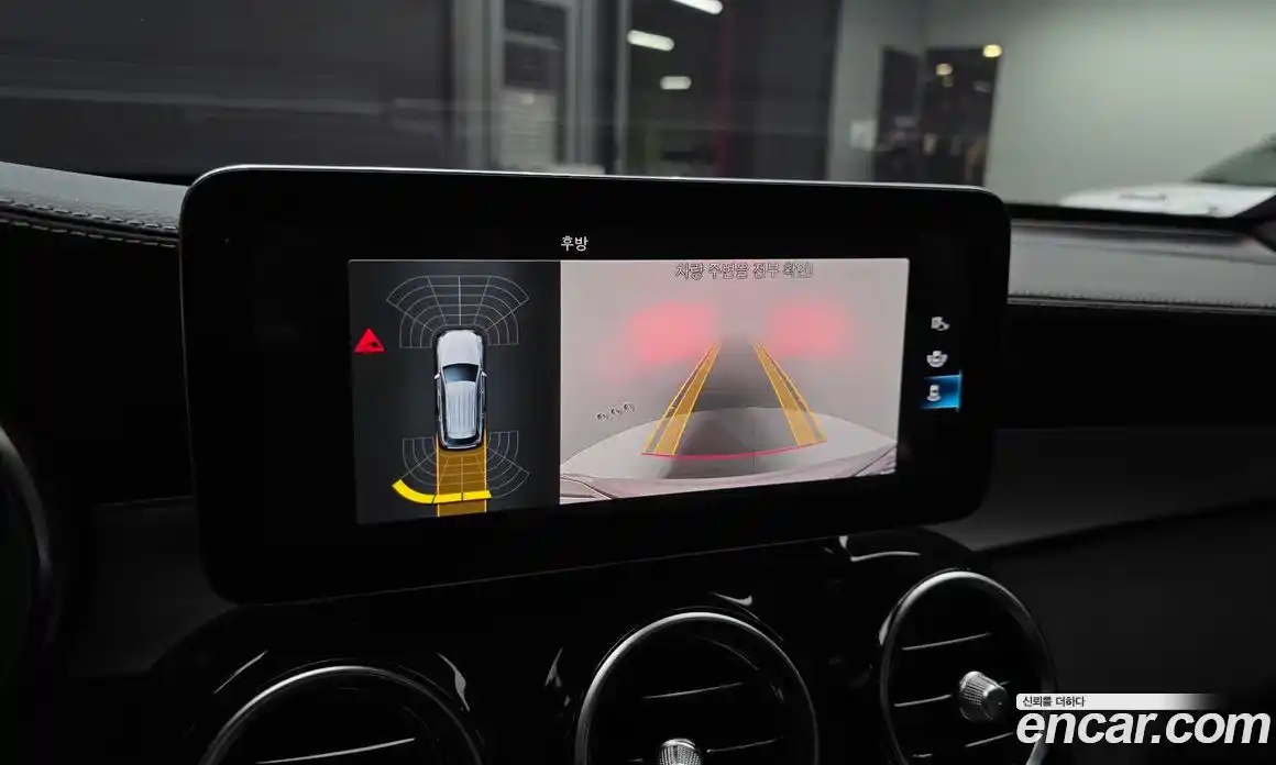 Mercedes-Benz GLC-Class 2021 2.0 Автомат в Москве № 623817, фото 17