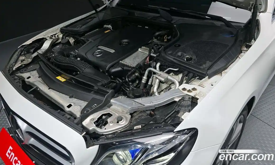 Mercedes-Benz E-Class 2018 2.0 Автомат в Москве № 624182, фото 6