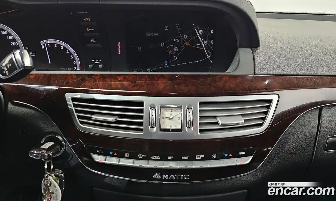 Mercedes-Benz S-Class 2010 5.5 Автомат в Москве № 624501, фото 14