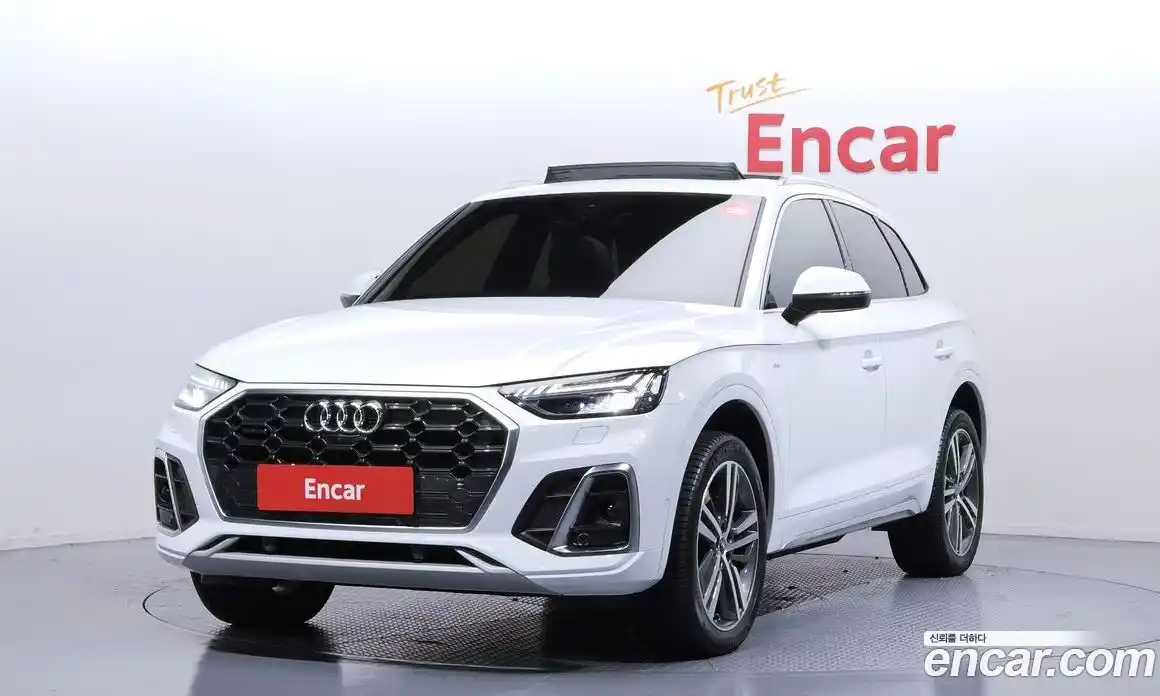 Audi Q5 2022 2.0 Автомат в Москве № 624745, фото 1