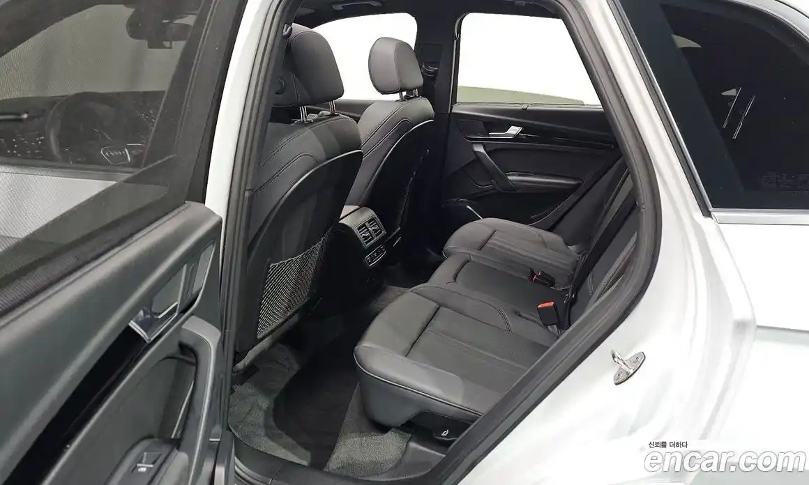 Audi Q5 2022 2.0 Автомат в Москве № 624745, фото 16