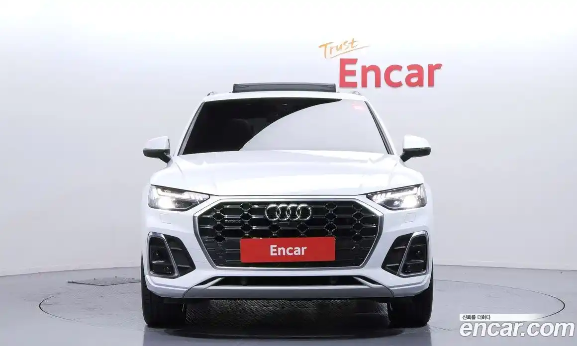 Audi Q5 2022 2.0 Автомат в Москве № 624745, фото 3