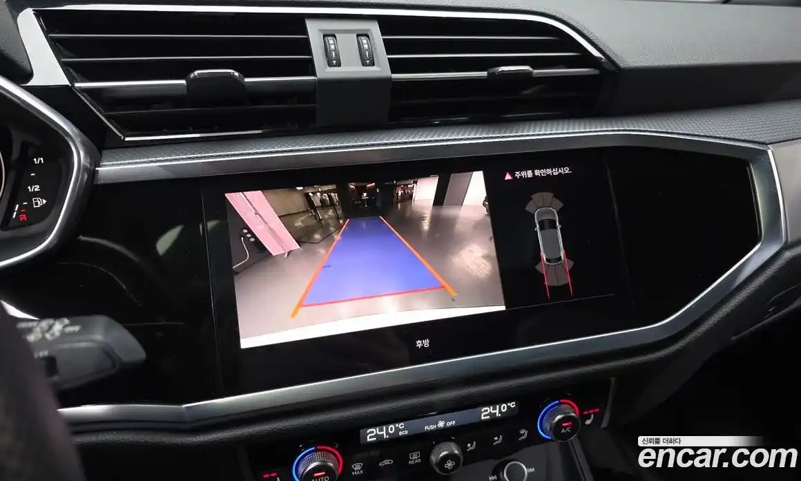 Audi Q3 2023 2.0 Автомат в Москве № 624905, фото 15