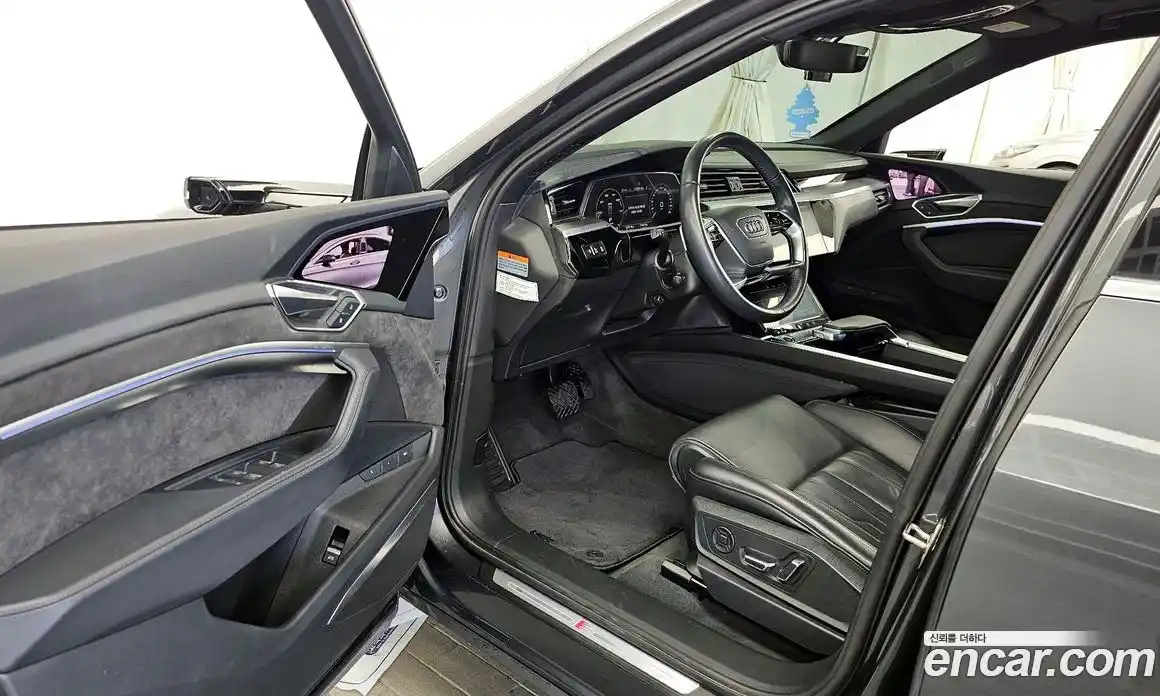 Audi e-tron 2021 0.2 Автомат в Москве № 625465, фото 10