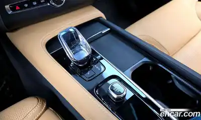 Volvo XC90 2024 2.0 Автомат в Москве № 626147, миниатюра 12