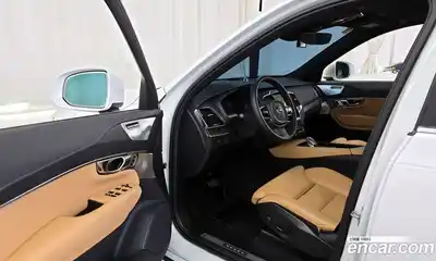 Volvo XC90 2024 2.0 Автомат в Москве № 626147, миниатюра 8