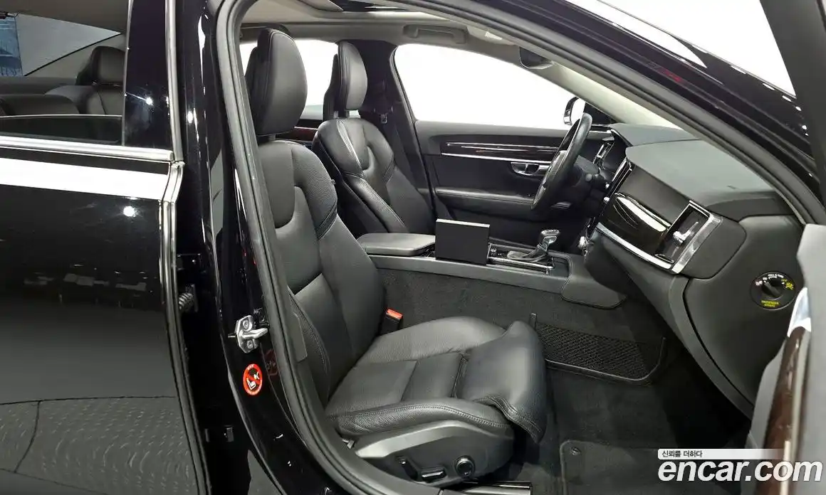 Volvo S90 2018 2.0 Автомат в Москве № 626275, фото 10