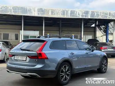 Volvo V90 2018 2.0 Автомат в Москве № 626397, миниатюра 3