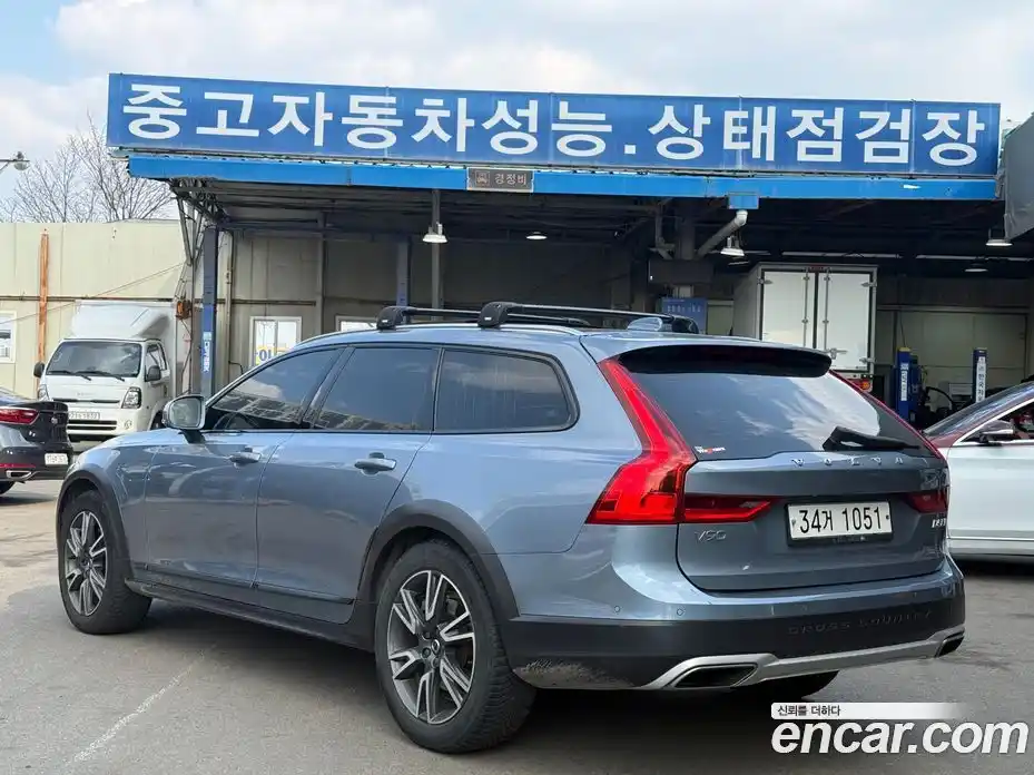 Volvo V90 2018 2.0 Автомат в Москве № 626397, фото 4