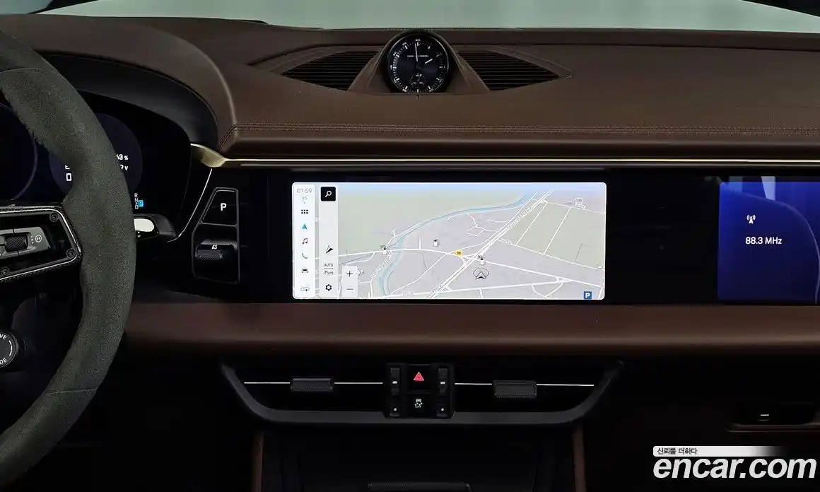 Porsche Macan 2025 0.1 Автомат в Москве № 626658, фото 14