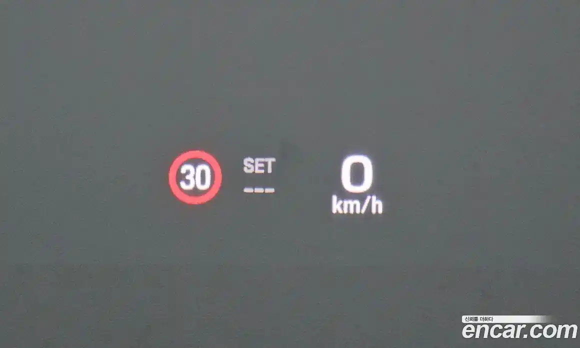 Porsche Macan 2025 0.1 Автомат в Москве № 626658, фото 17