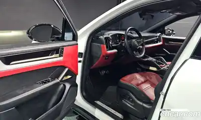 Porsche Cayenne 2025 3.0 Автомат в Москве № 626724, миниатюра 12