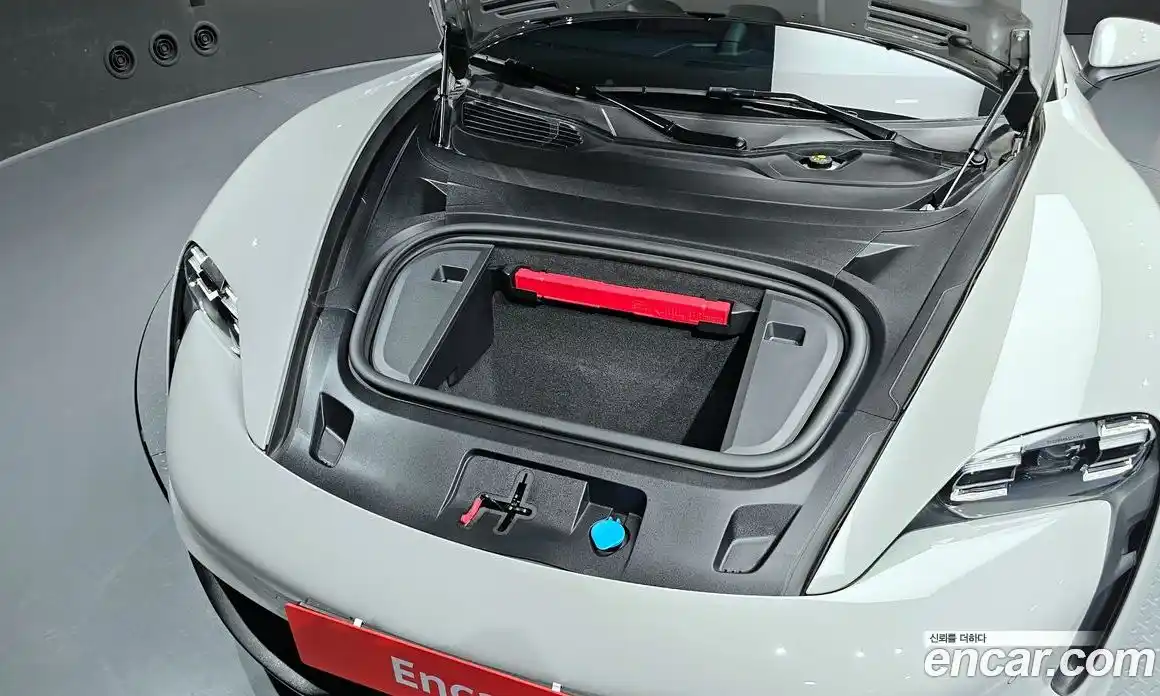 Porsche Taycan 2022 0.1 Автомат в Москве № 626746, фото 6