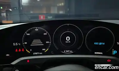 Porsche Taycan 2022 0.1 Автомат в Москве № 626746, миниатюра 8