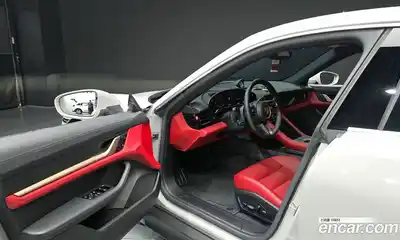 Porsche Taycan 2022 0.1 Автомат в Москве № 626746, миниатюра 10