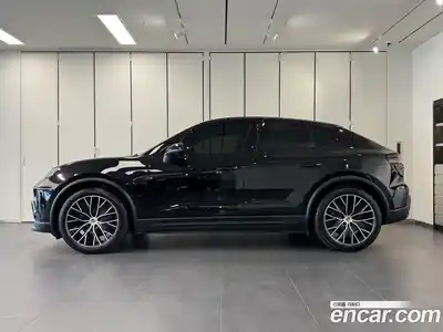 Porsche Macan 2025 0.2 Автомат в Москве № 627089, миниатюра 6