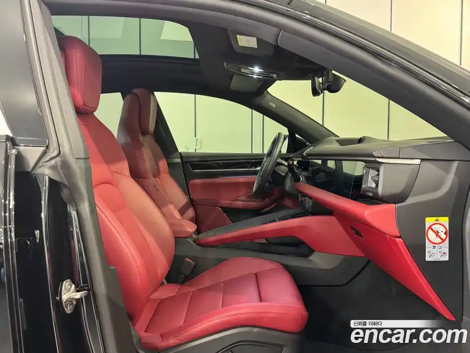 Porsche Macan 2025 0.2 Автомат в Москве № 627089, фото 7