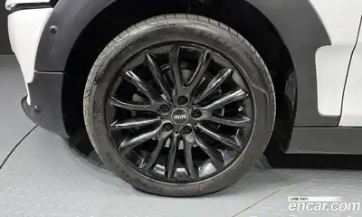 Mini Clubman 2024 1.5 Автомат в Москве № 627765, миниатюра 5