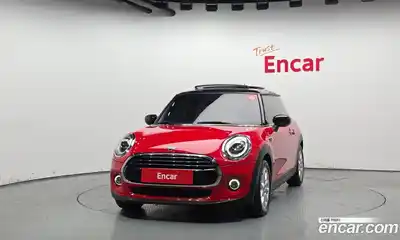 Mini Cooper 2021 1.5 Автомат в Москве № 627821, миниатюра 3