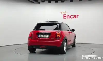 Mini Cooper 2021 1.5 Автомат в Москве № 627821, миниатюра 4