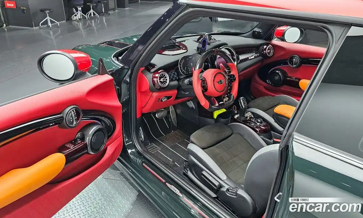 Mini Cooper 2023 2.0 Автомат в Москве № 627829, фото 11