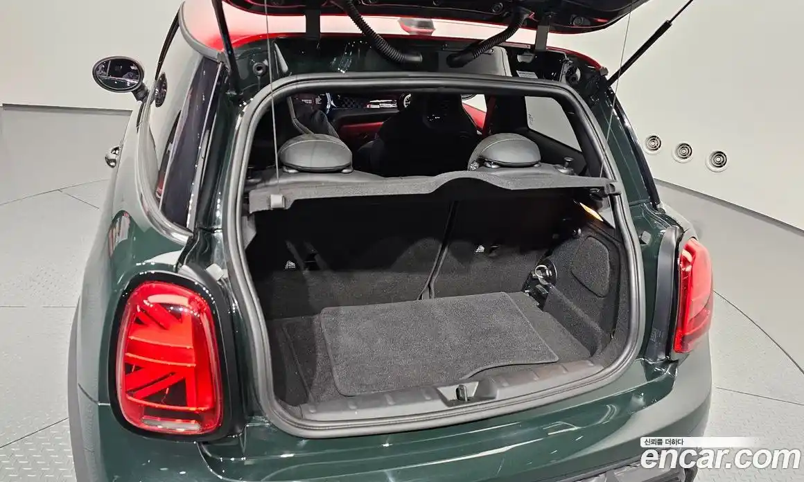 Mini Cooper 2023 2.0 Автомат в Москве № 627829, фото 20