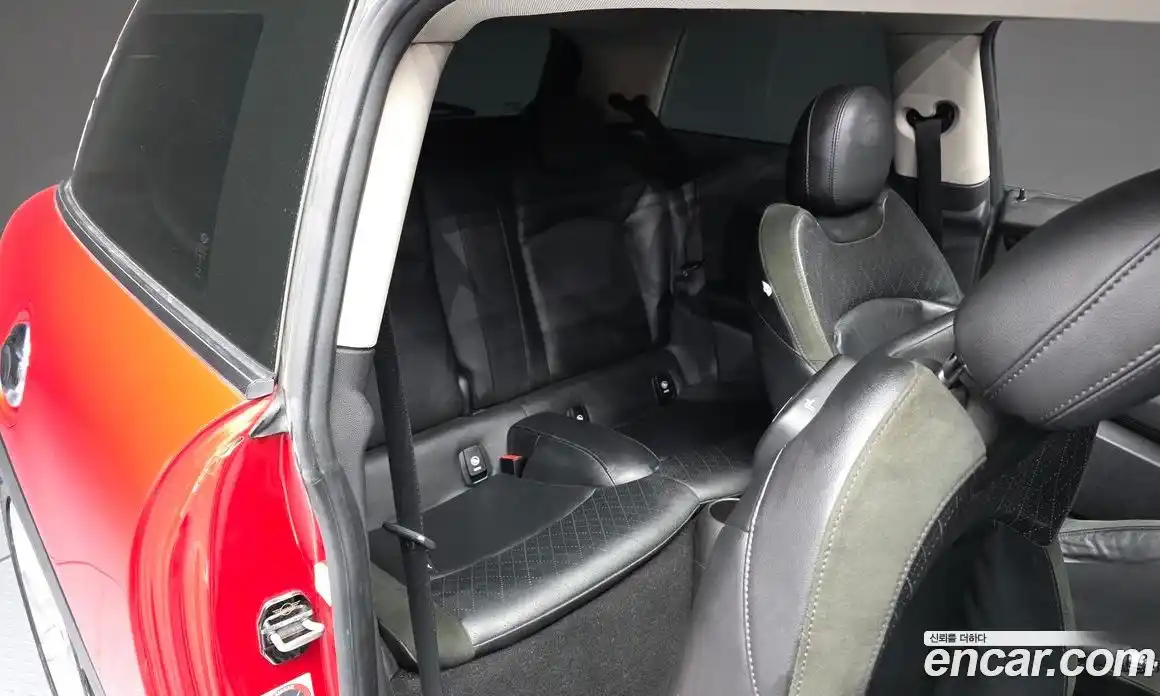 Mini Cooper 2015 2.0 Автомат в Москве № 628209, фото 12