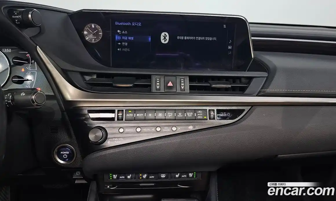 Lexus ES 2019 2.5 Автомат в Москве № 628556, фото 14