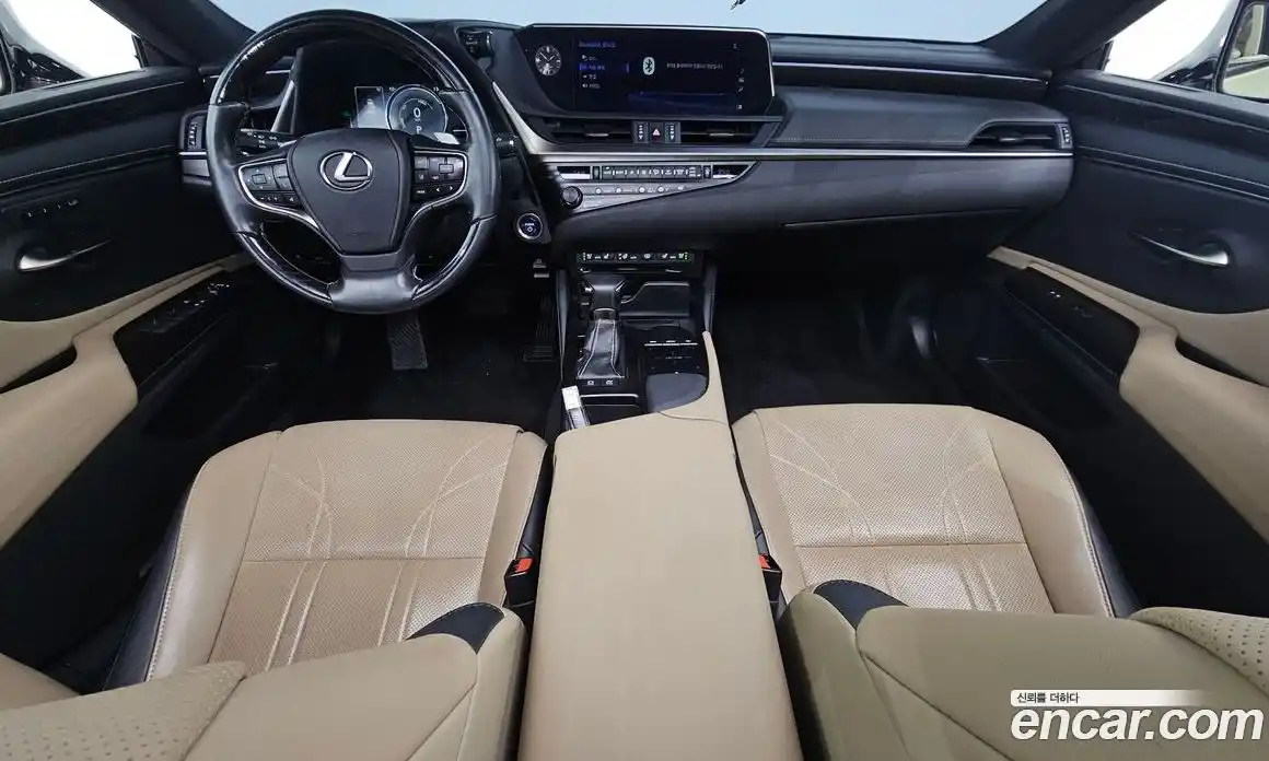 Lexus ES 2019 2.5 Автомат в Москве № 628556, фото 7