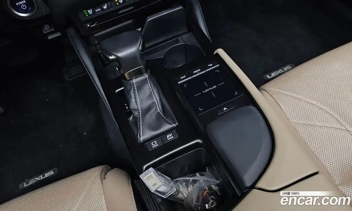 Lexus ES 2019 2.5 Автомат в Москве № 628556, фото 9